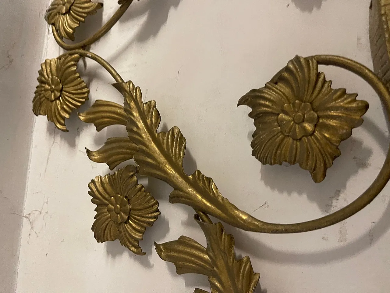 Specchio grande dorato 12