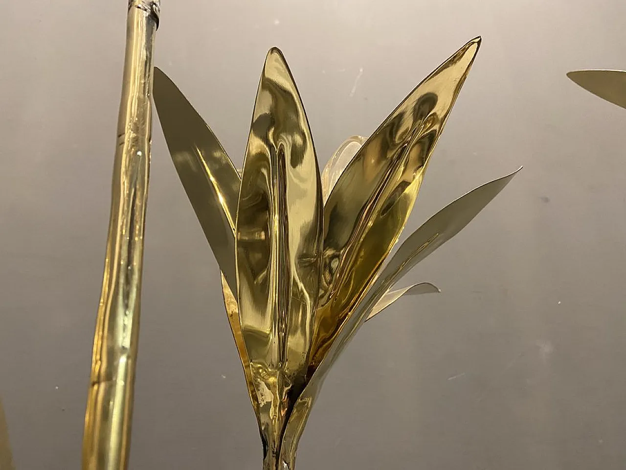 Large brass floor lamp by Cittone Oggi 4