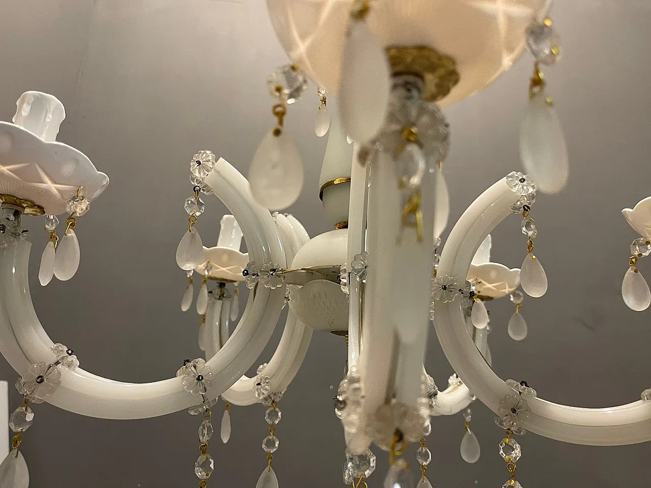 White opaline glass chandelier, Italy 5