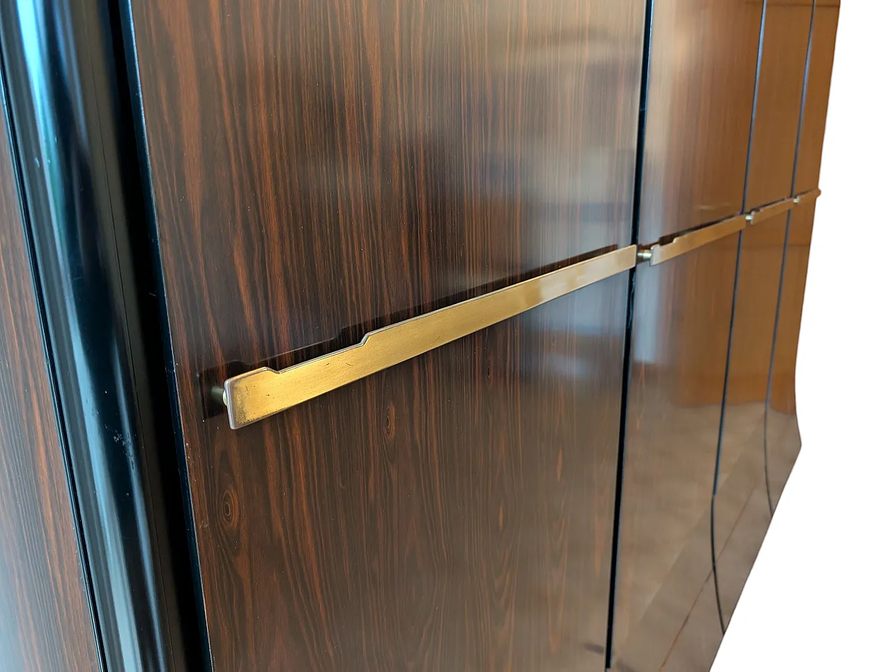 Wardrobe by Frigerio di Desio, 1970s 2