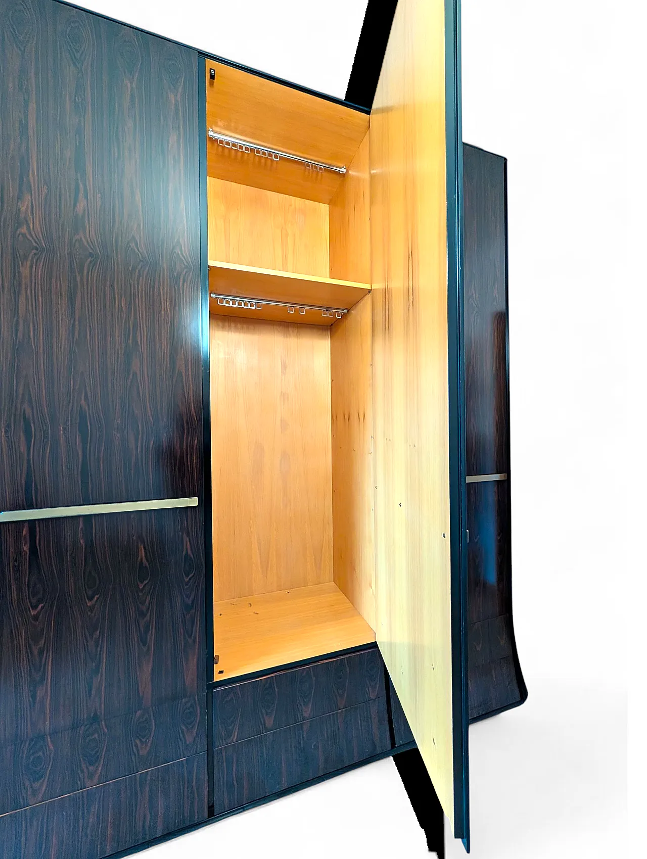 Wardrobe by Frigerio di Desio, 1970s 4