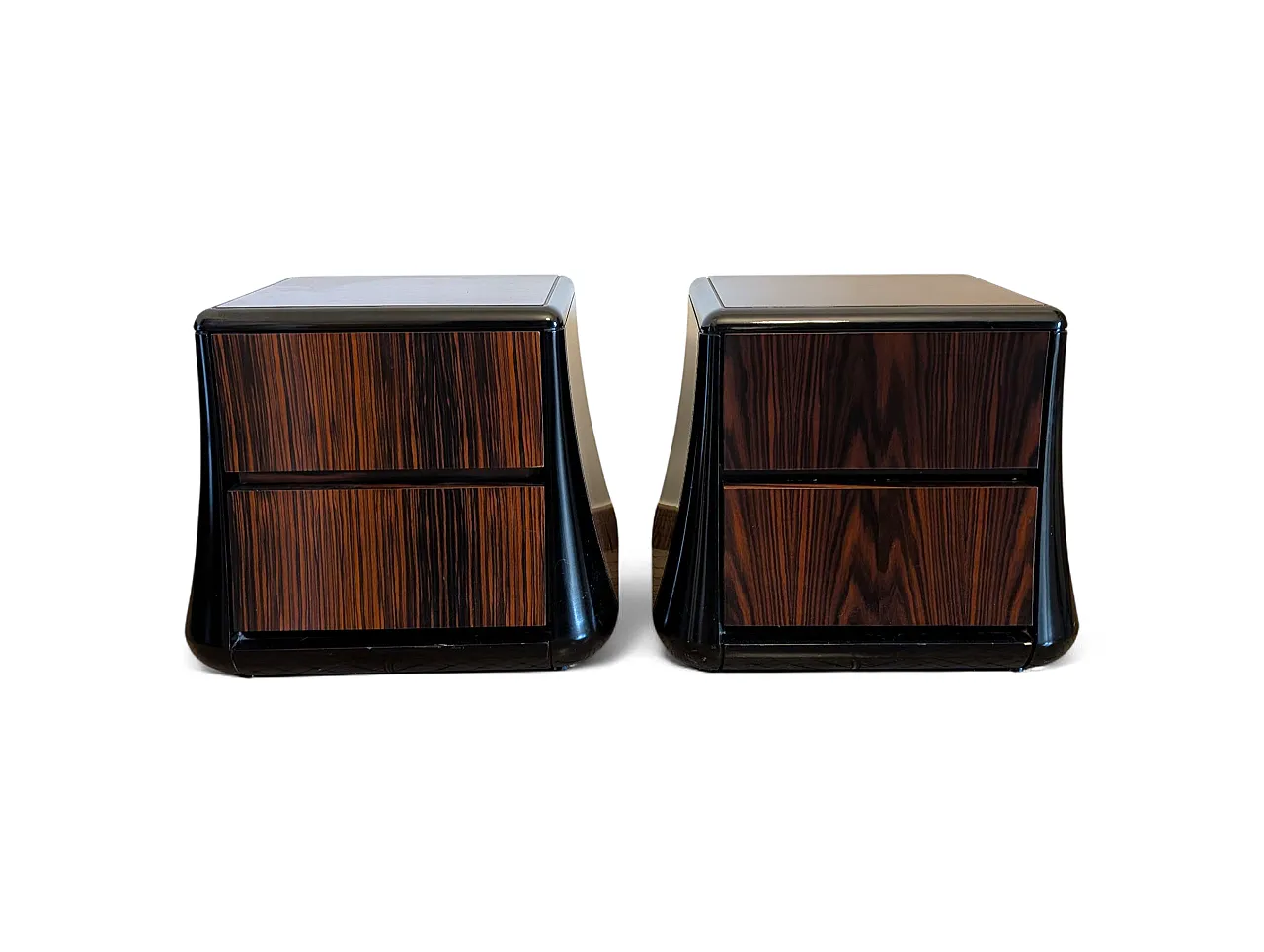 Pair of bedside tables by Luciano Frigerio, Italy 1970s 1