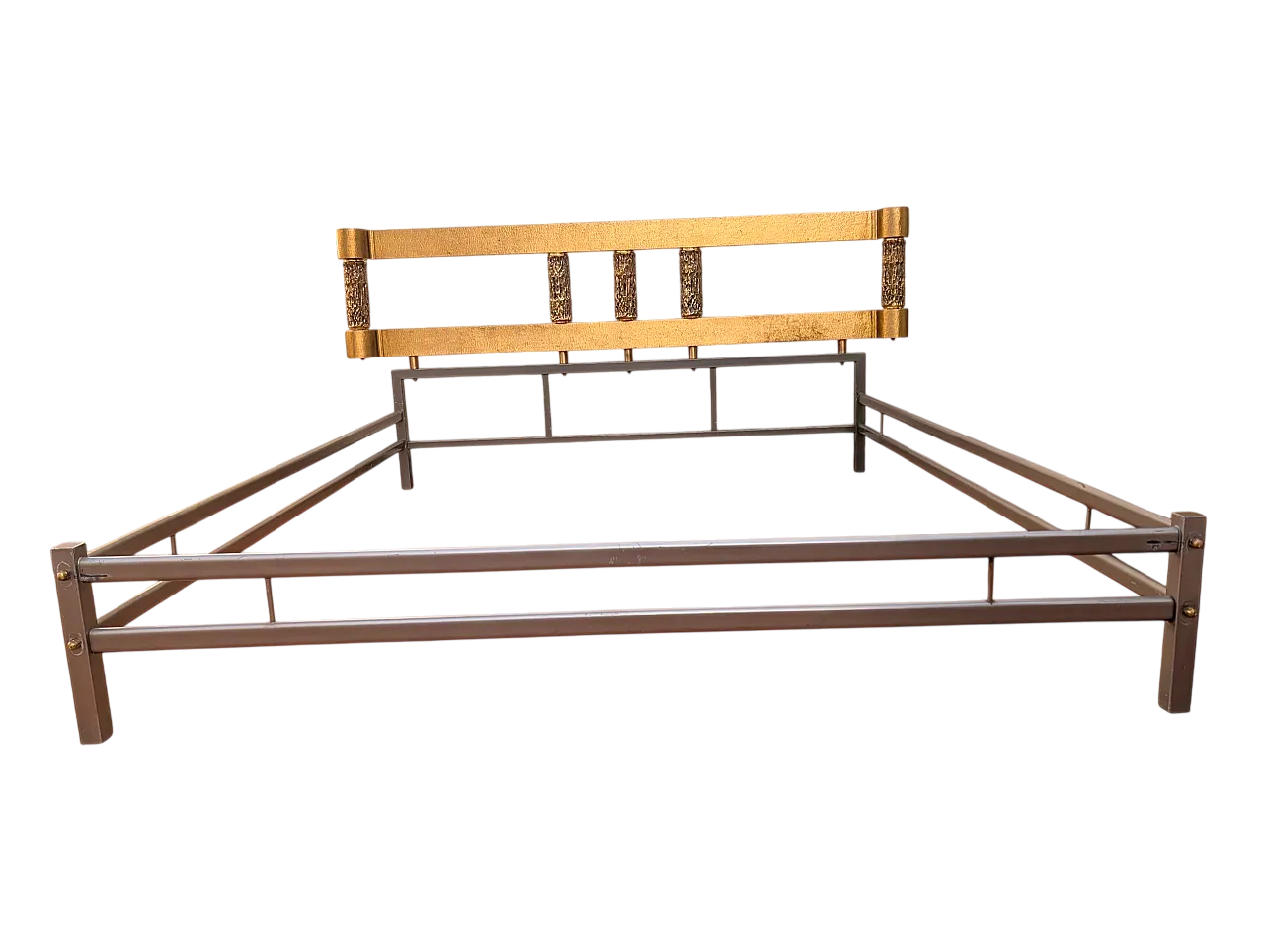 Letto in ottone con cilintri a corteggia di L. Frigerio, anni 70 6