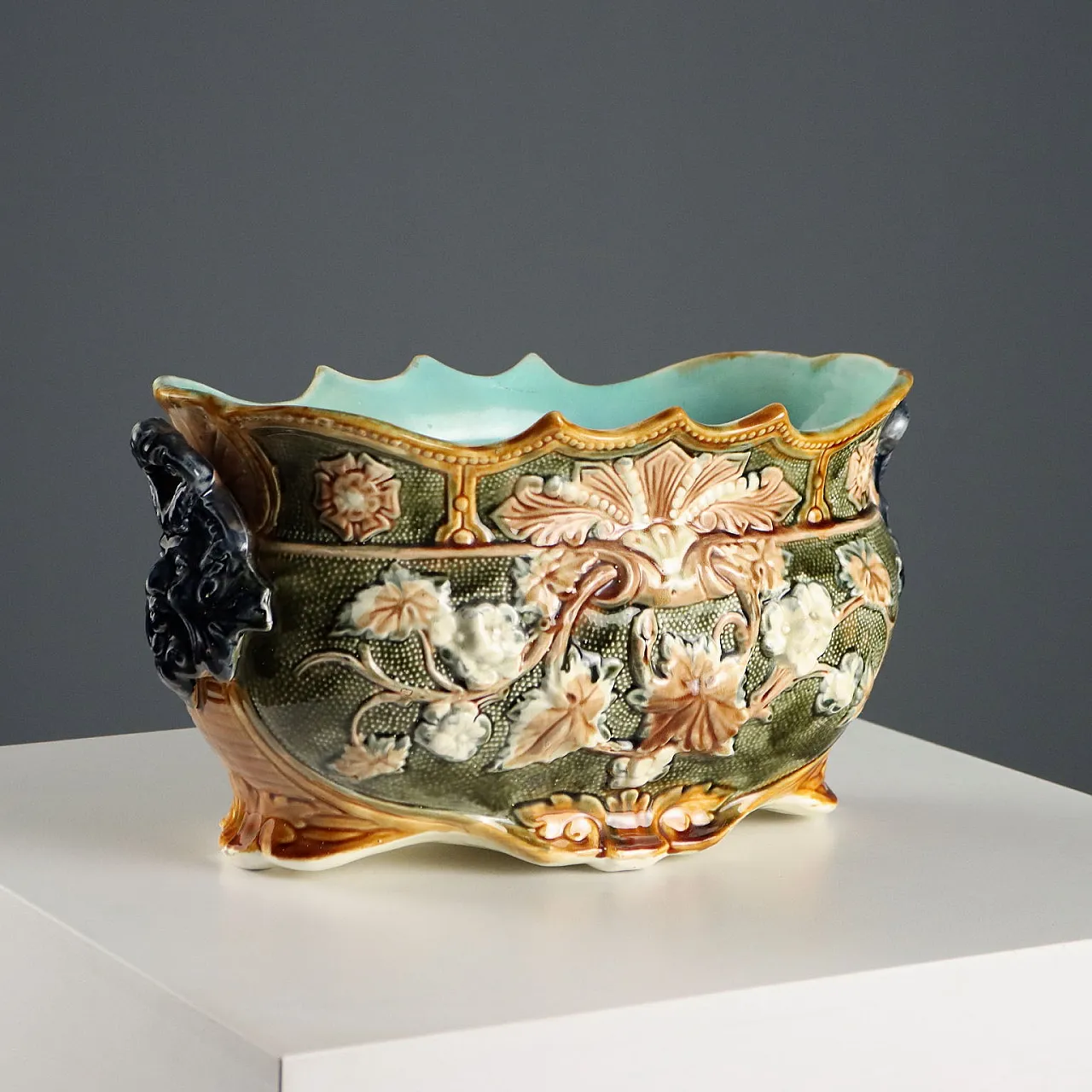 Oval glazed ceramic jardiniere, 20th century 1