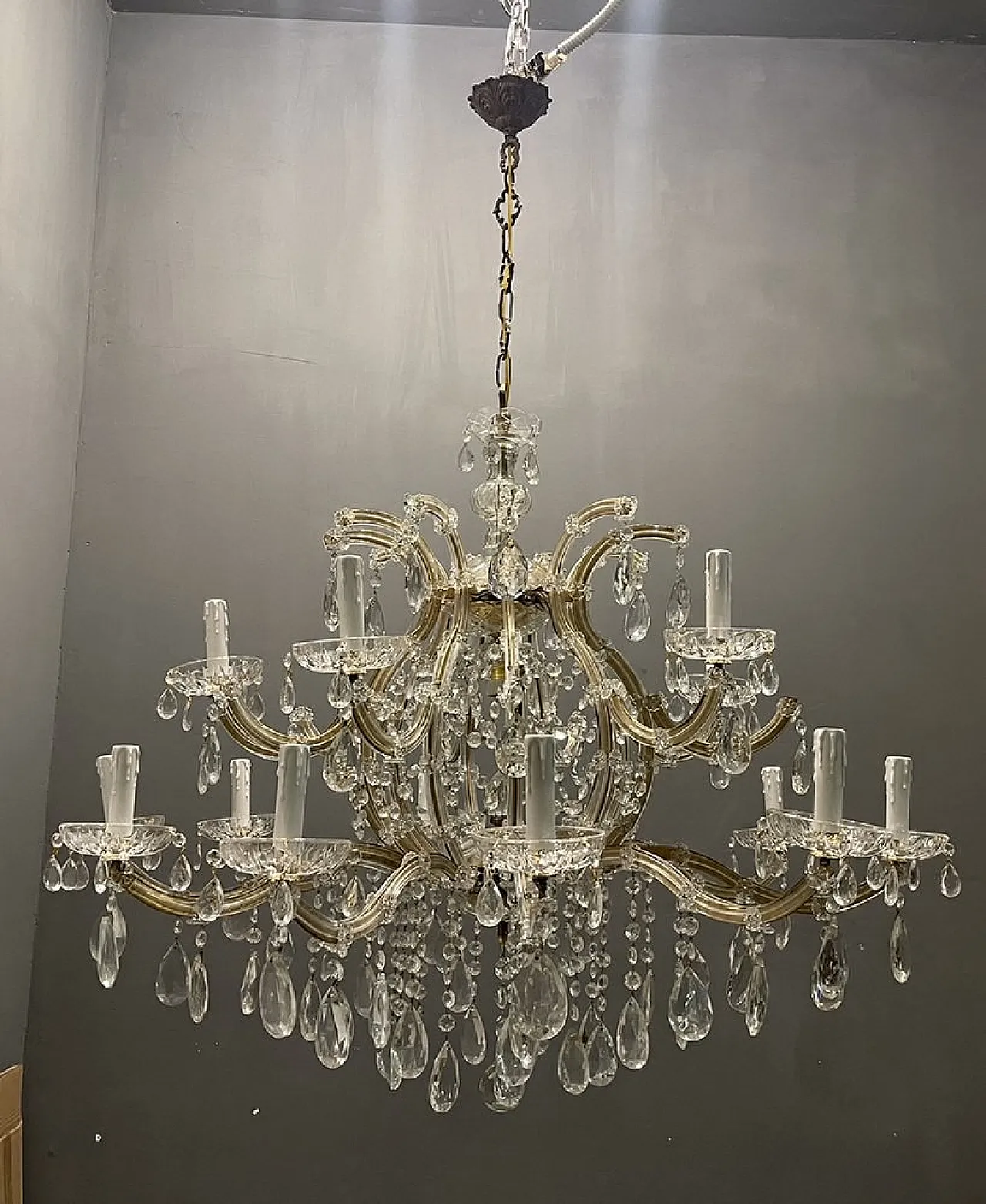 Large crystal chandelier, Italy 1