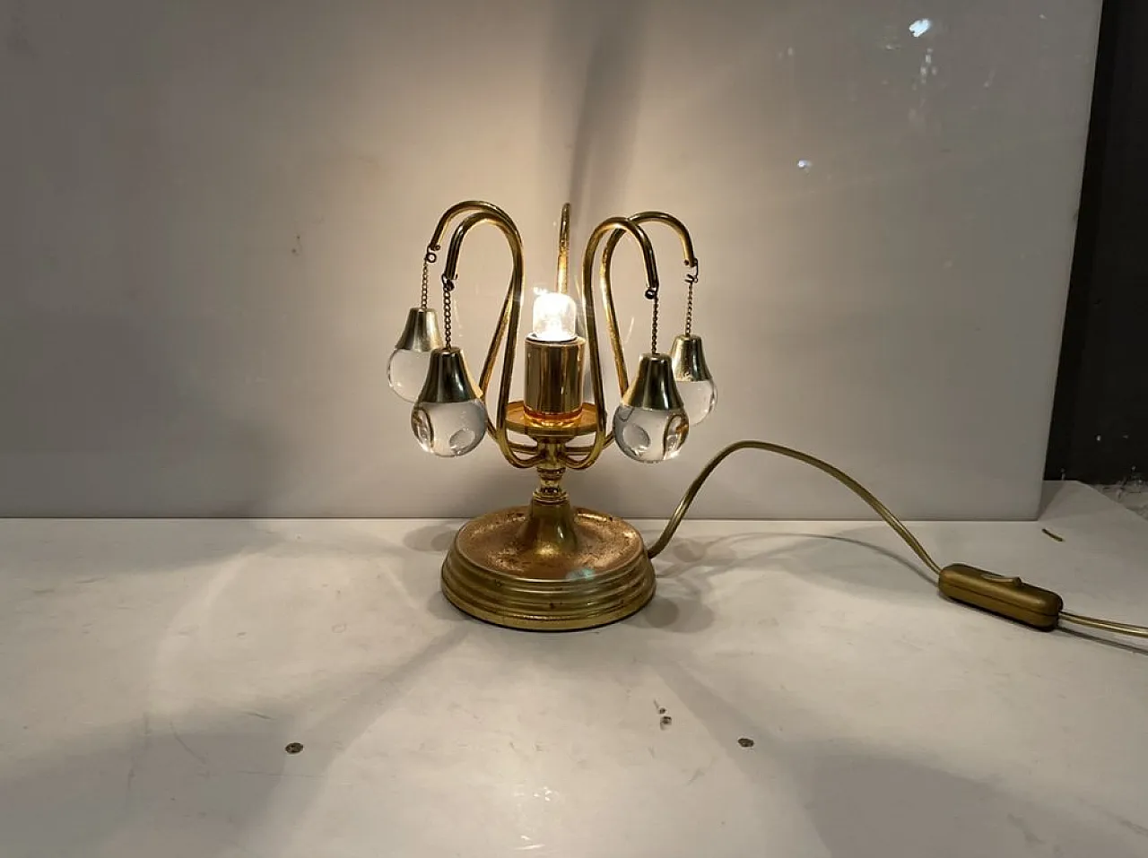 Coppia di lampade da tavolo in ottone e cristallo, anni '70 6