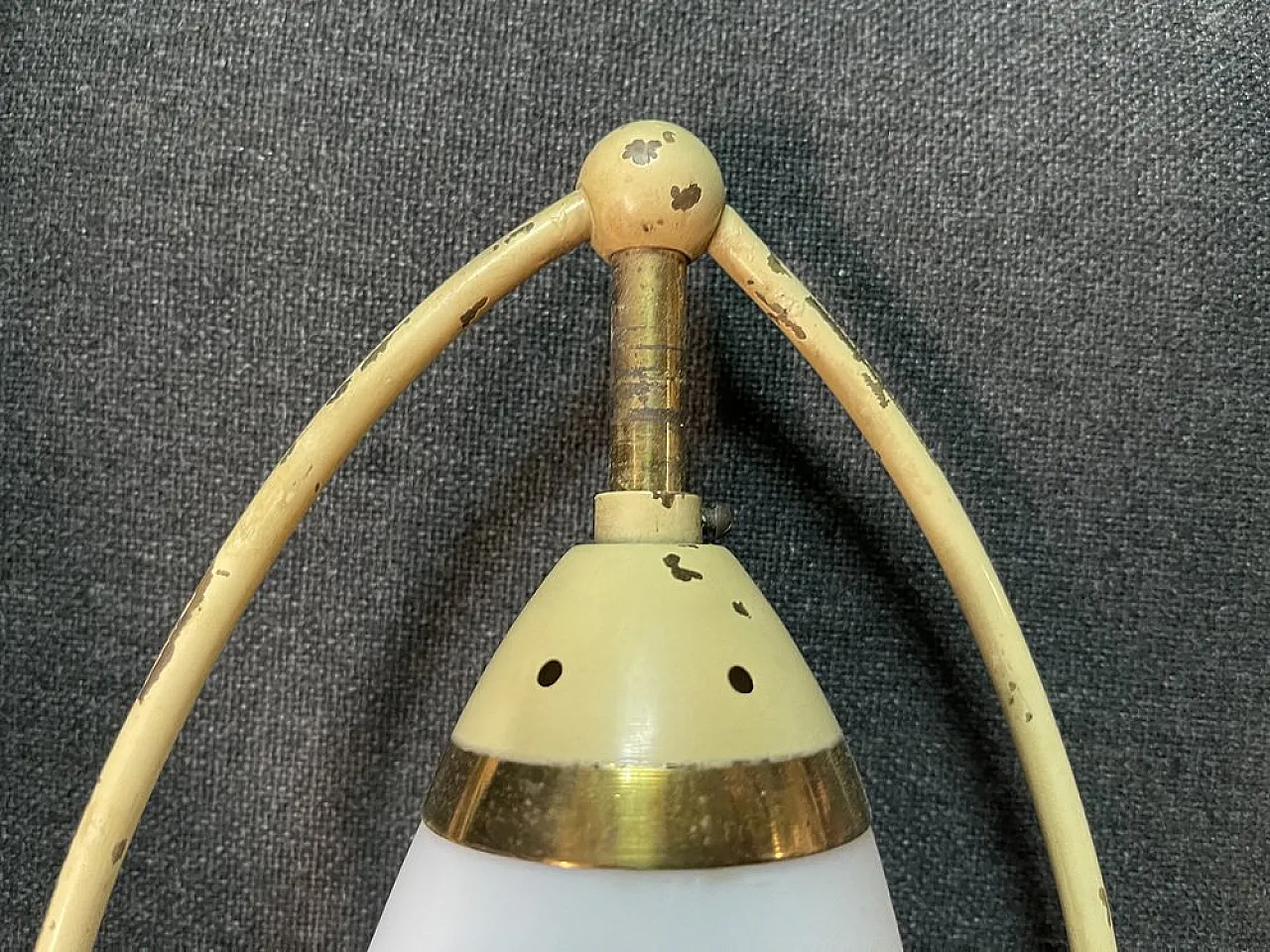 Pair of opaline glass sconces from Stilnovo, 50s 4