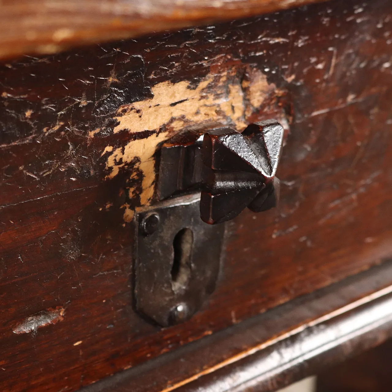 Writing desk in pine with drawer 5