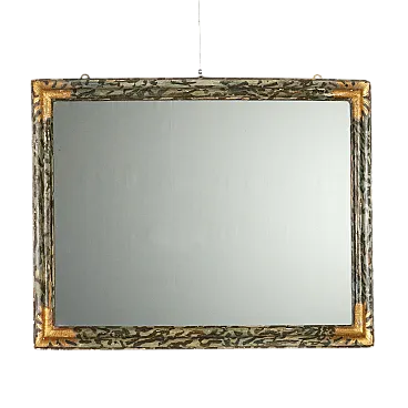 Cornice in legno laccato con intagli dorati a forma di foglia, '800