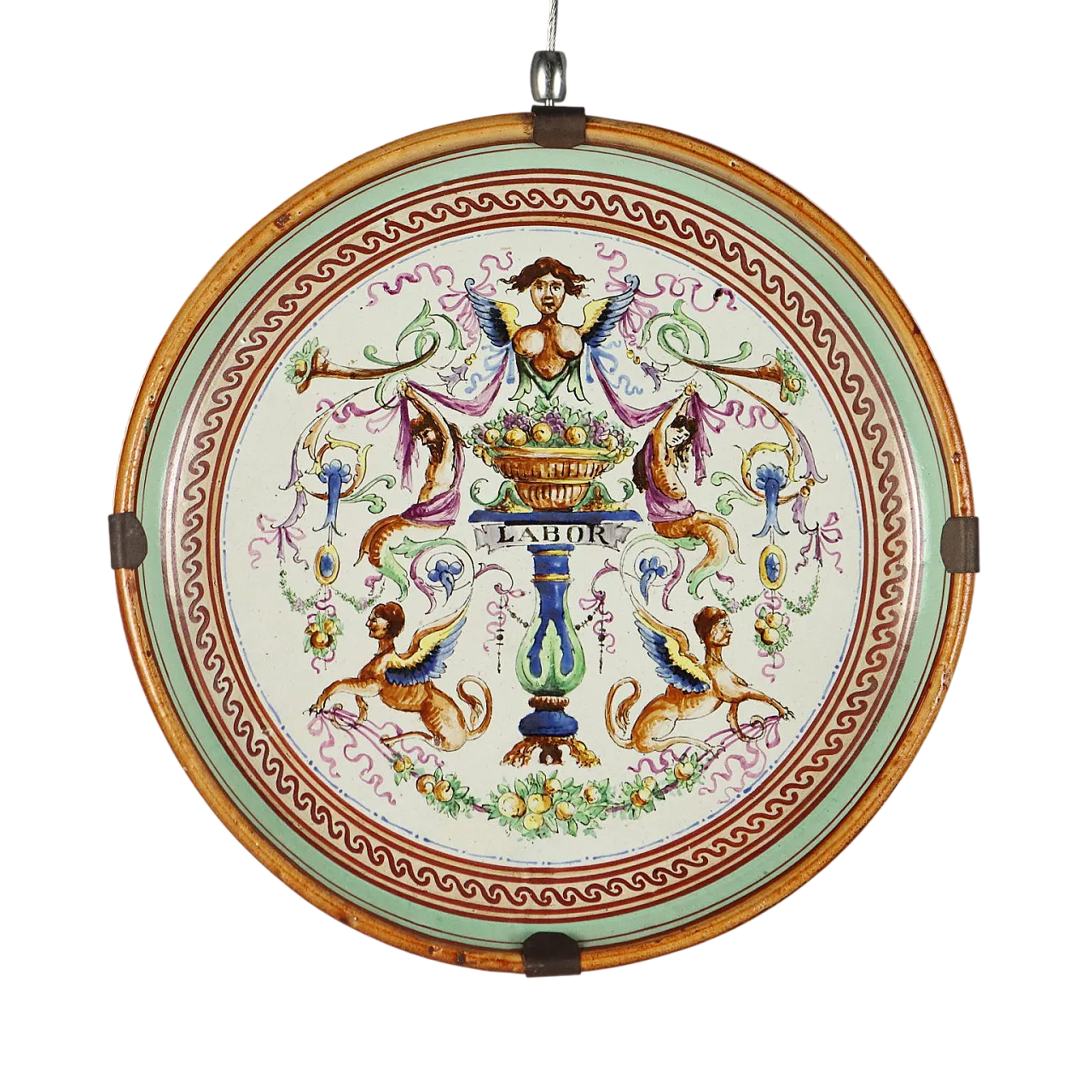 Piatto in maiolica con decoro policromo, anni '20 10