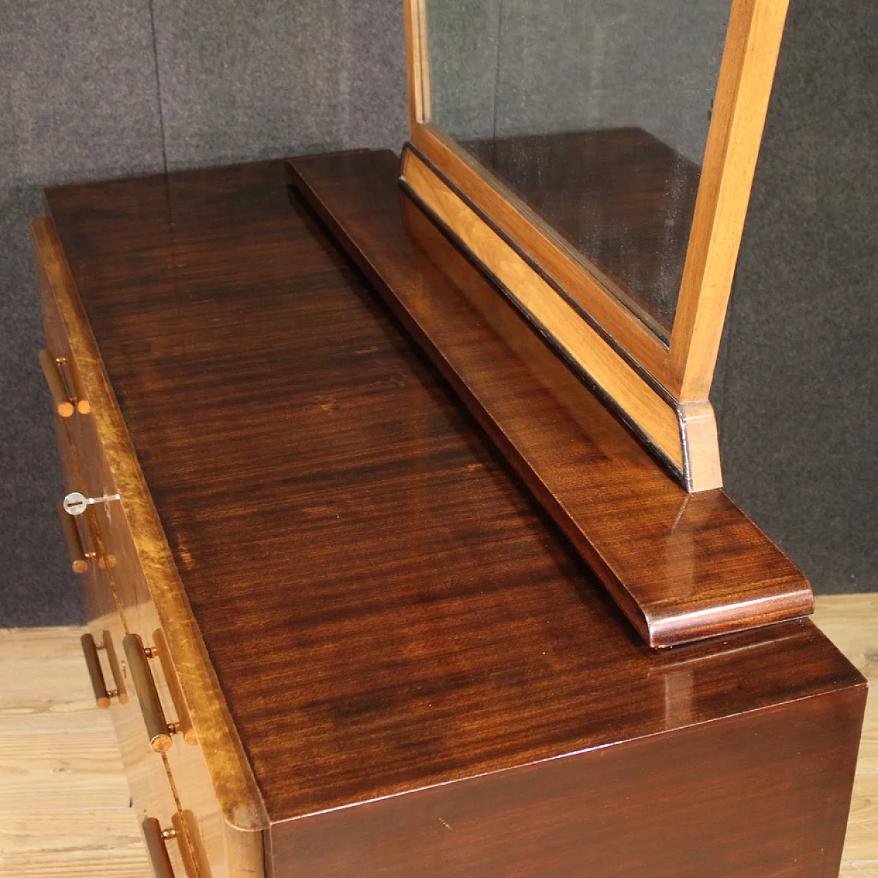 Italian chest of drawers with mirror from the 1960s 10