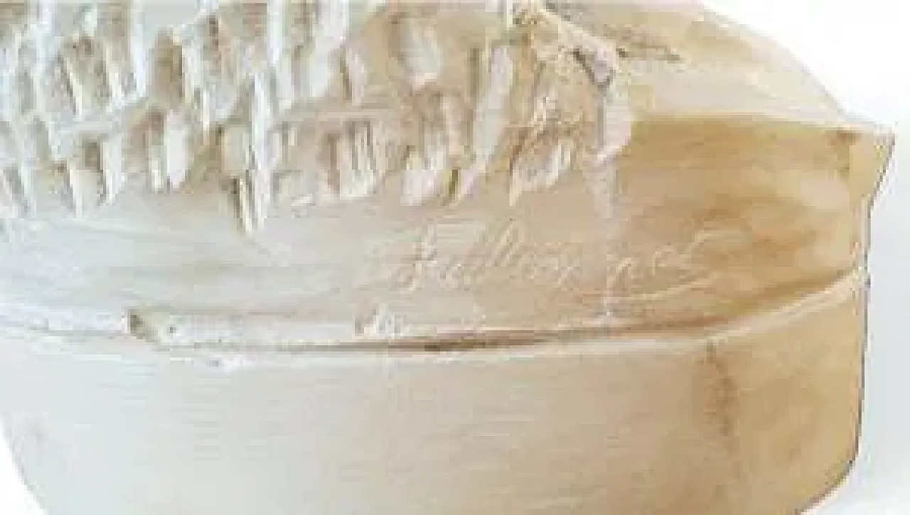 Venus Bathing, alabaster sculpture, mid-19th century 10