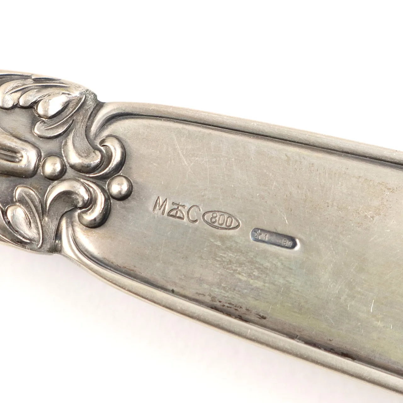 Servizio di posate in argento inciso, '900 8