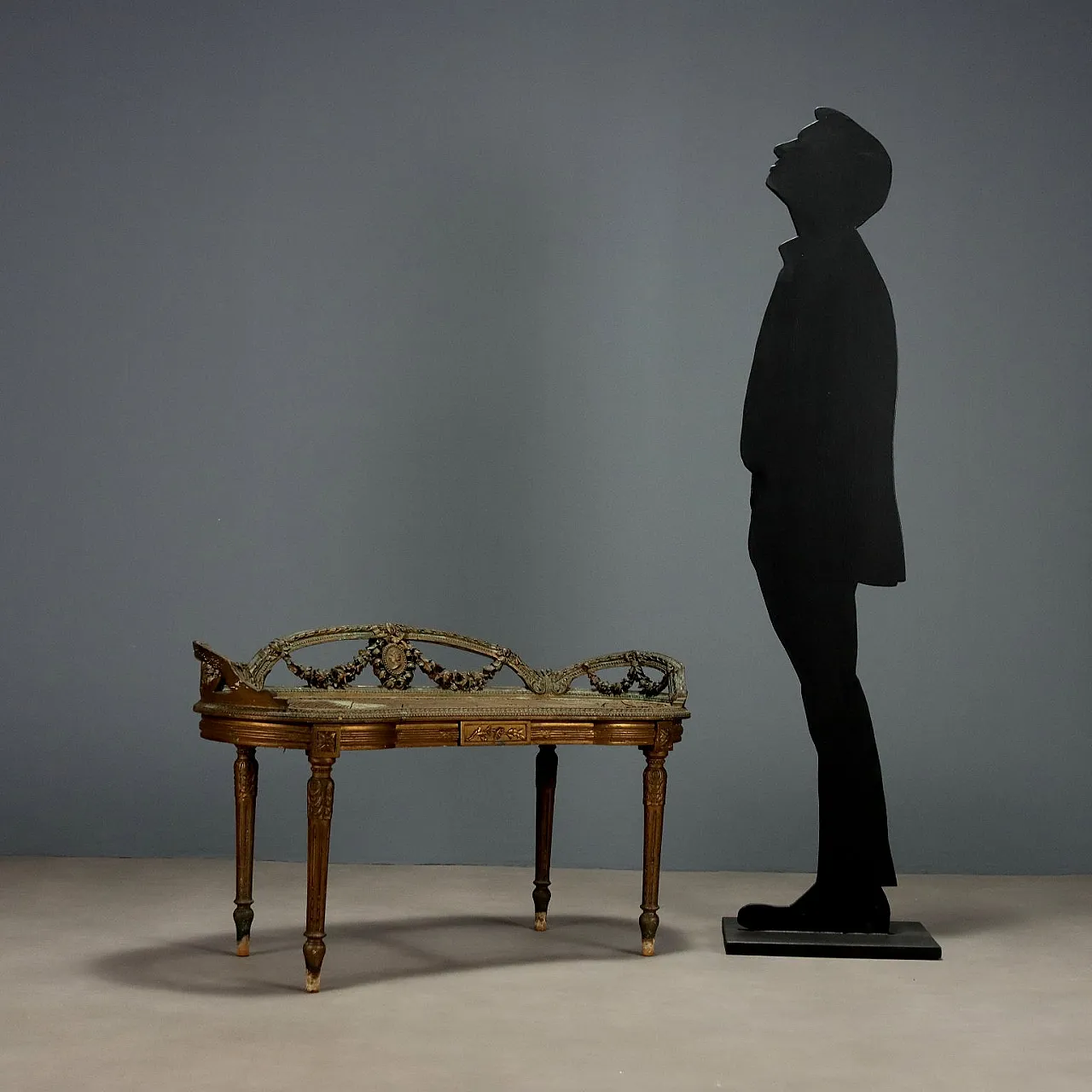 Carved and gilded wooden bench, late 19th century 2