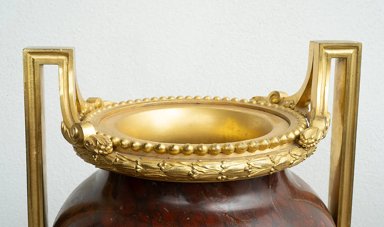 Pair of Napoleon III vases in gilded bronze and red marble, 19th c. 3