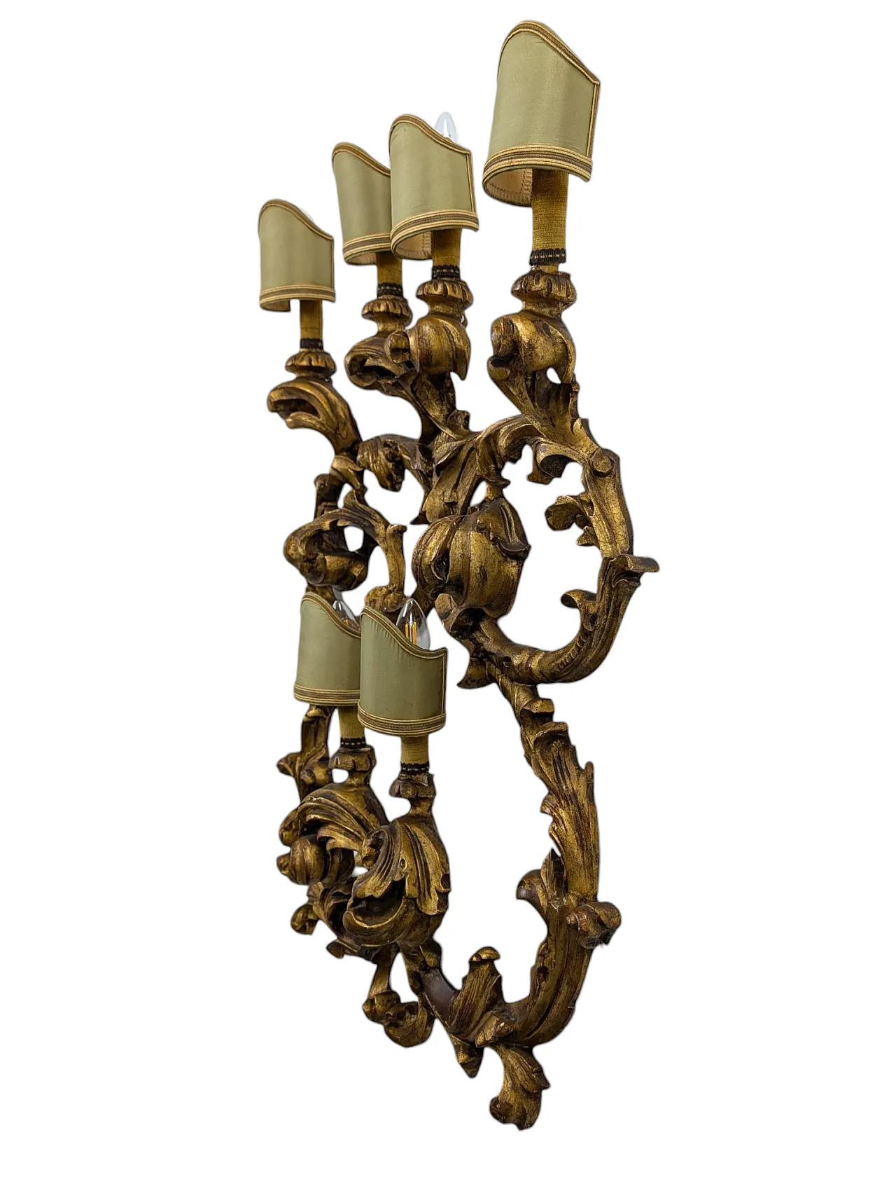 Six-light wall lamp in carved and gilded wood in Louis XV style 2
