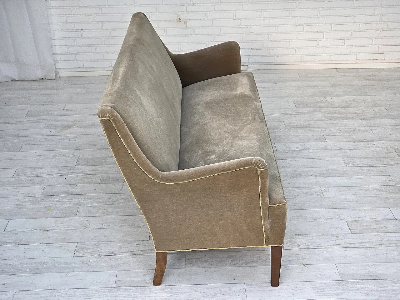 Danish 4-seater sofa, light green velour, 70s 8