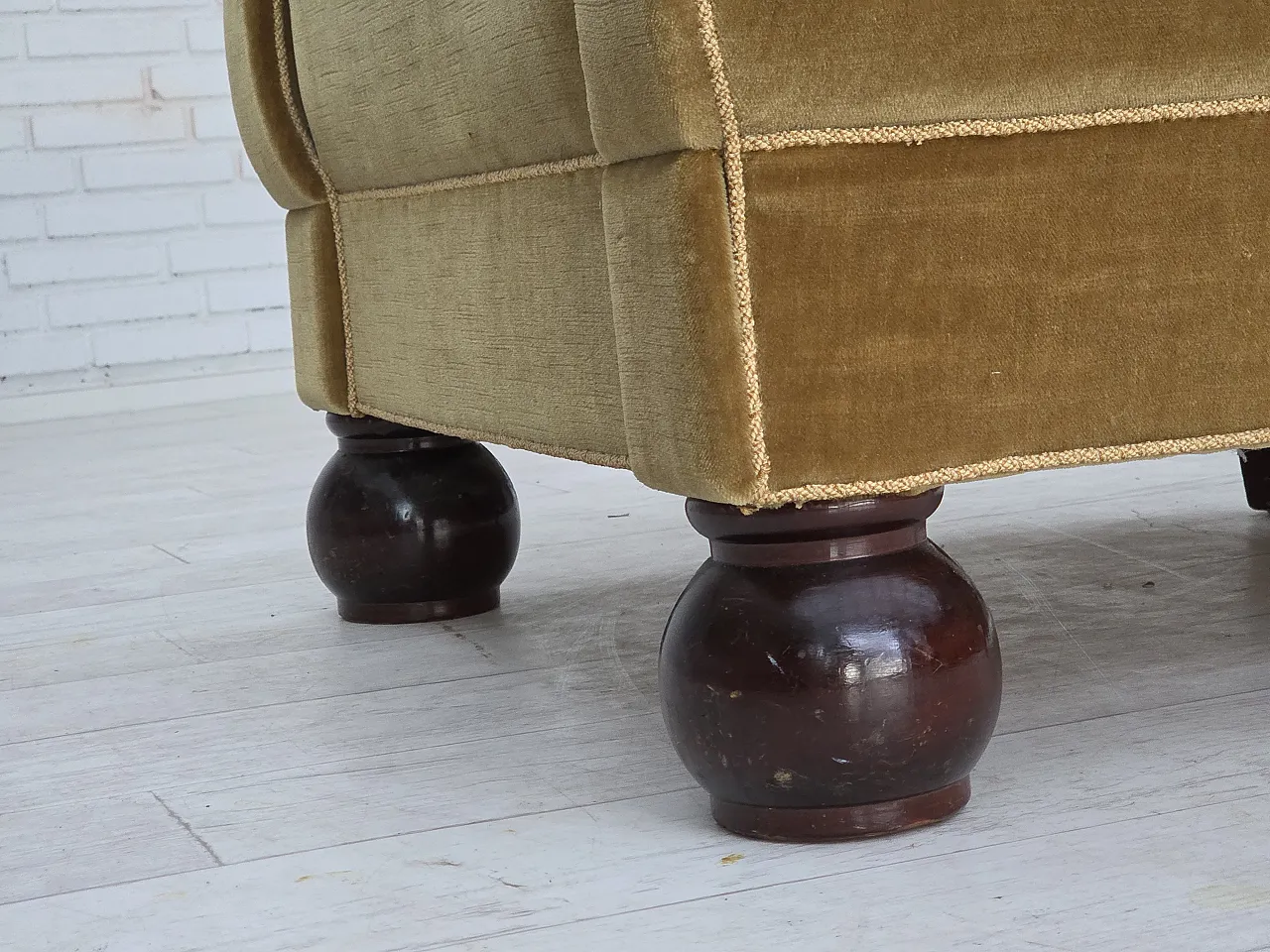 Poltrona relax danese velluto verde chiaro, legno di quercia, anni '60 16