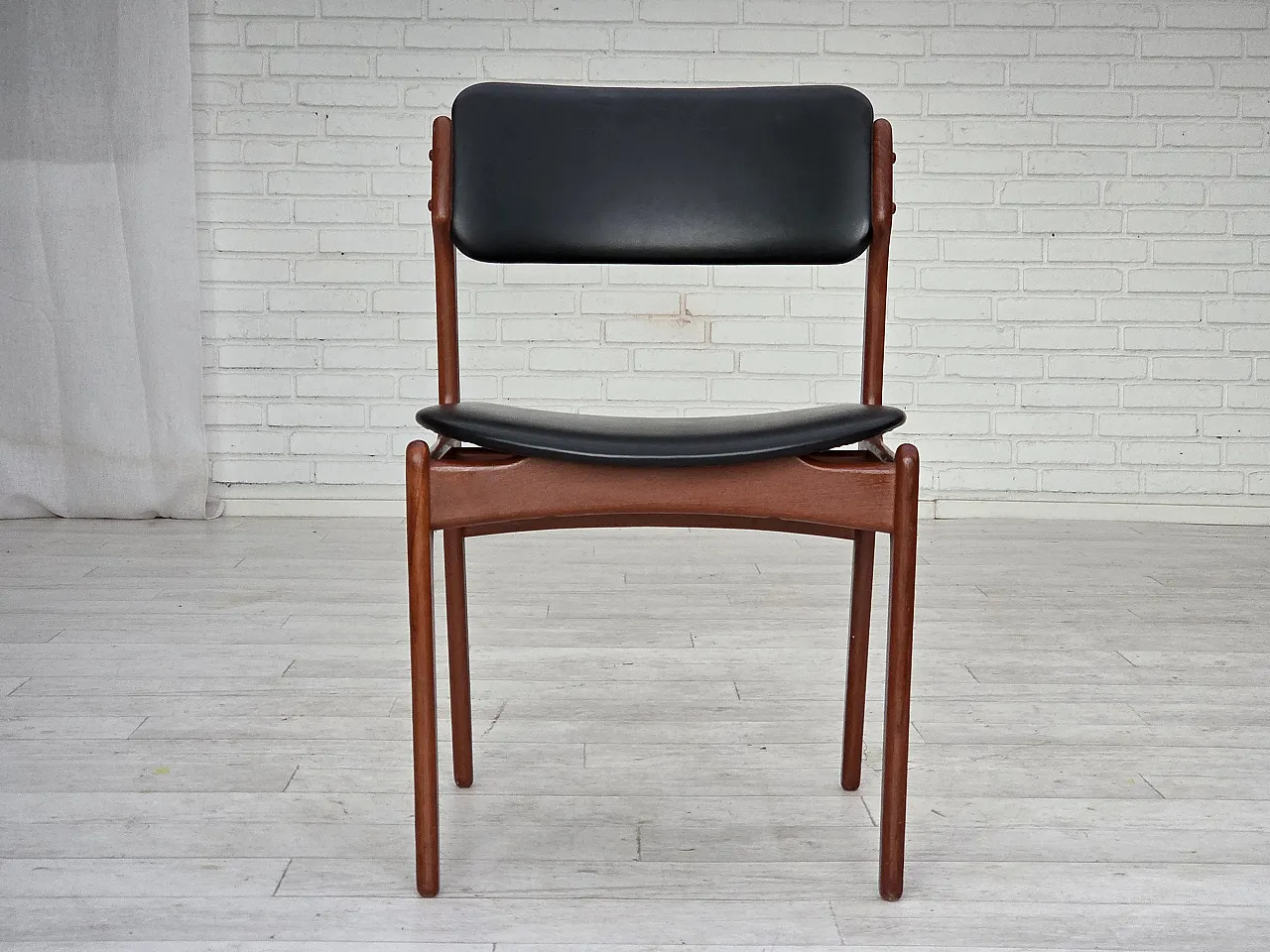 Pair of chairs by Erik Buch, model 49, teak wood, 1960s 8
