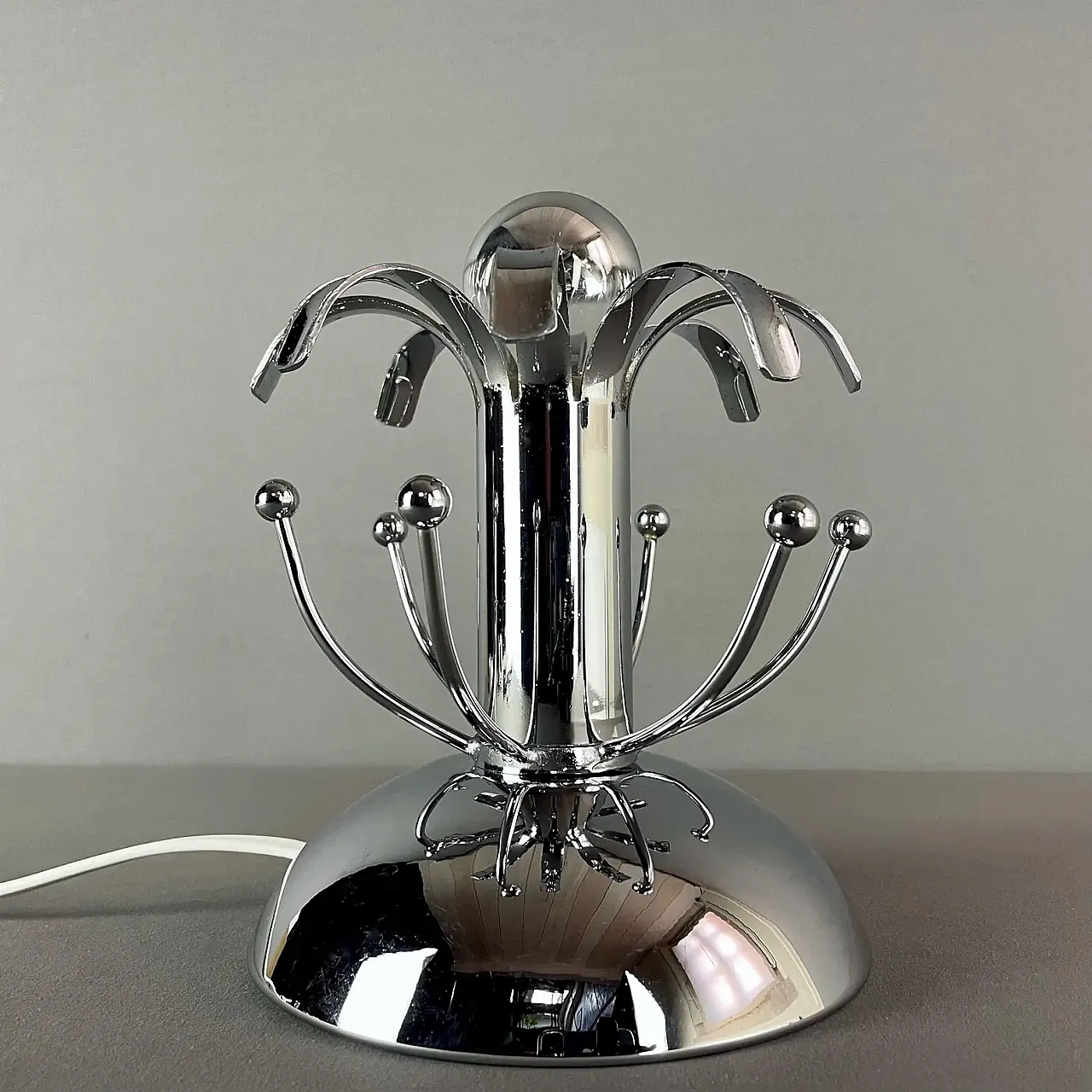Pair of chrome table lamps, 1970s 3