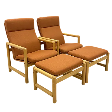 Coppia di poltrone TON con pouf, anni '70