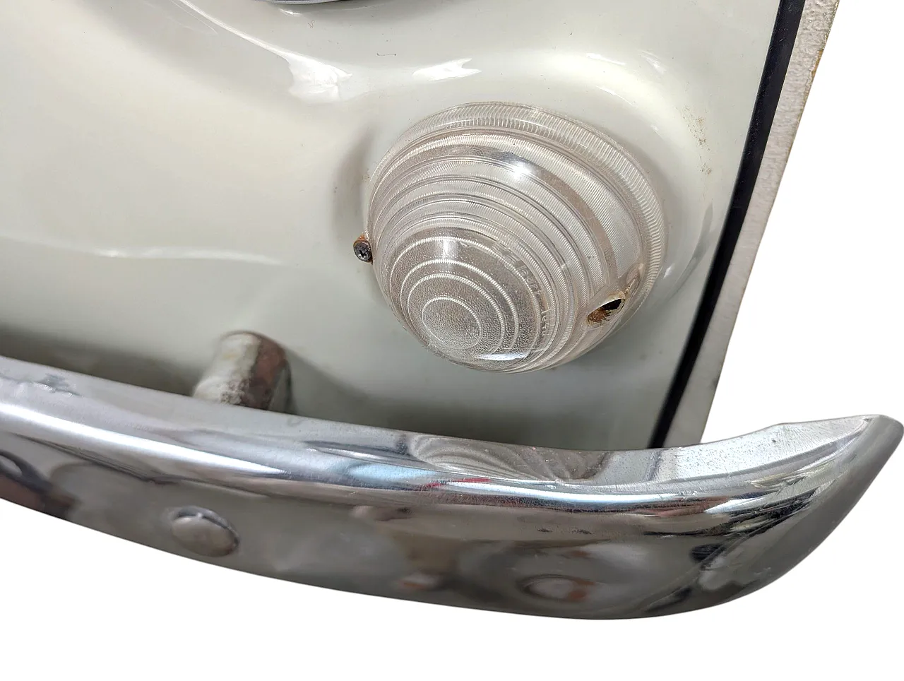Fiat 500 front end from the 1960s 5