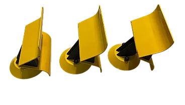 3 Applique Mid-Century in metallo giallo, Italia, anni '70