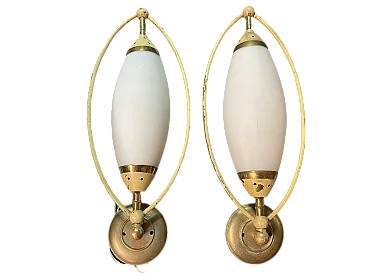 Coppia di appliques in vetro opalino di Stilnovo, anni '50