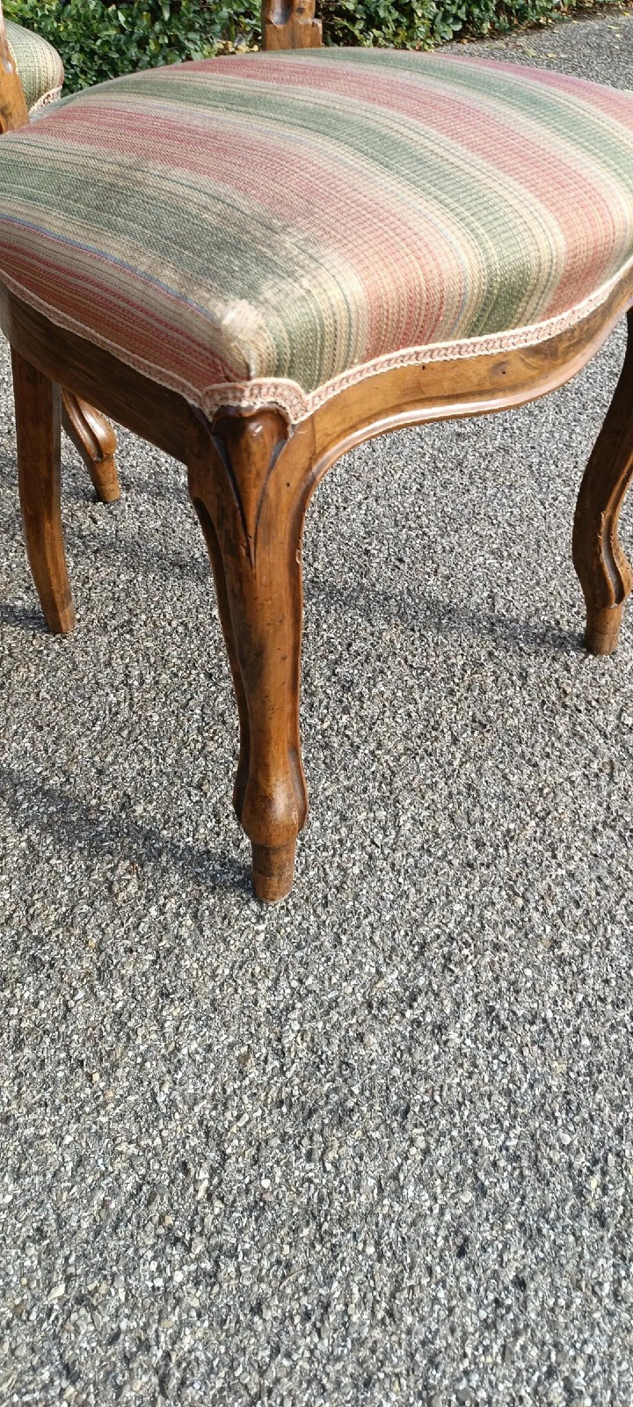 4 Sedie in noce, metà '800 2