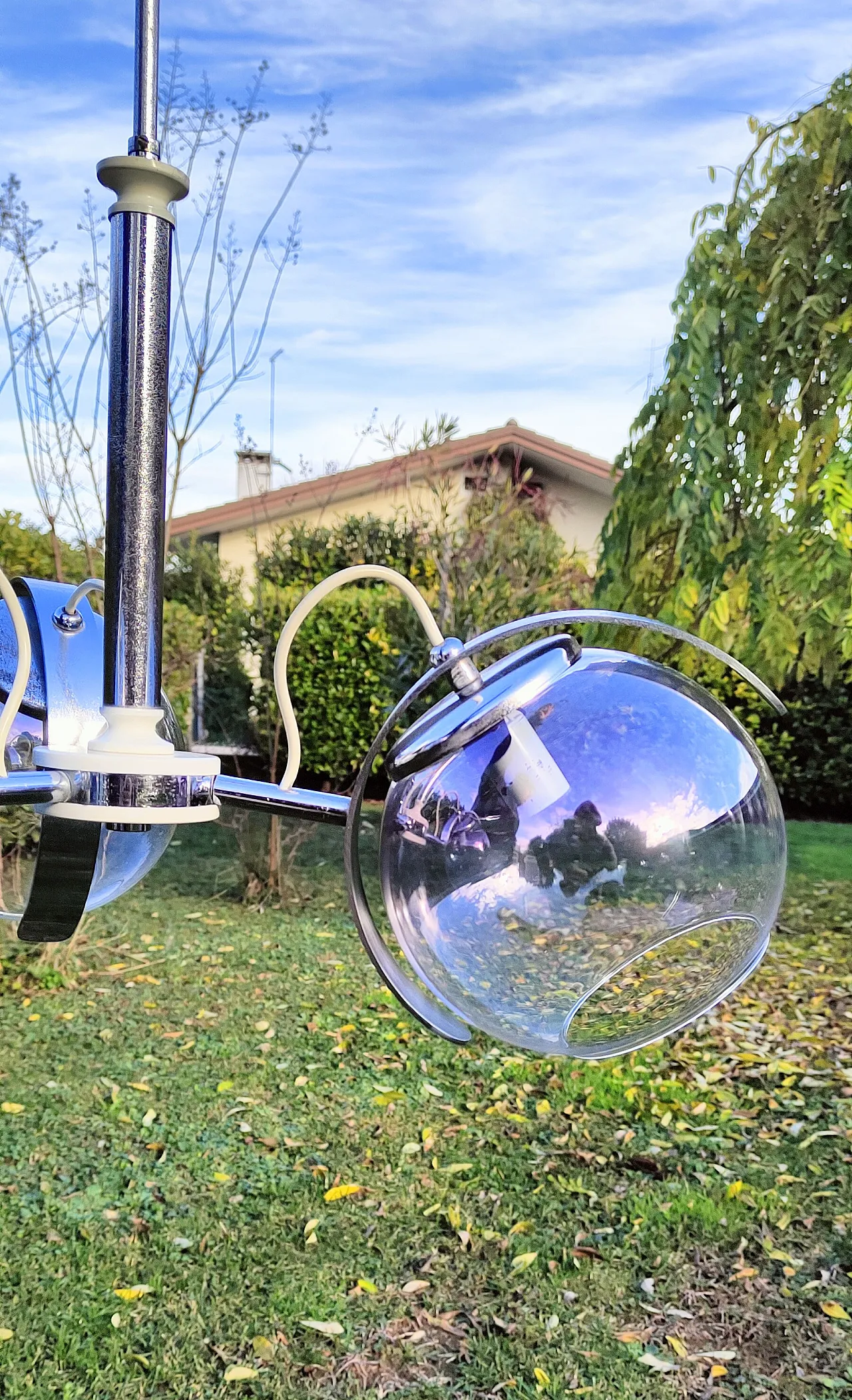 Space Age pendant lamp three blown glass spheres, 1970s 10