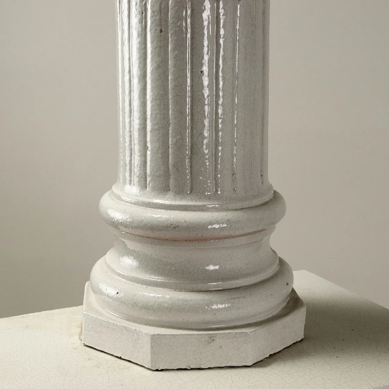 White Neoclassical style ceramic stove fireplace, 20th Century 6
