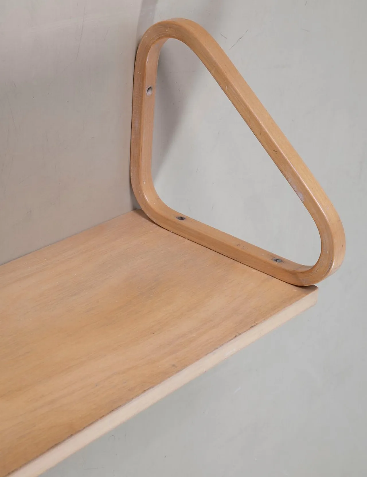4 Mensole modello 112B attribuite ad Alvar Aalto per Artek, anni '60 6