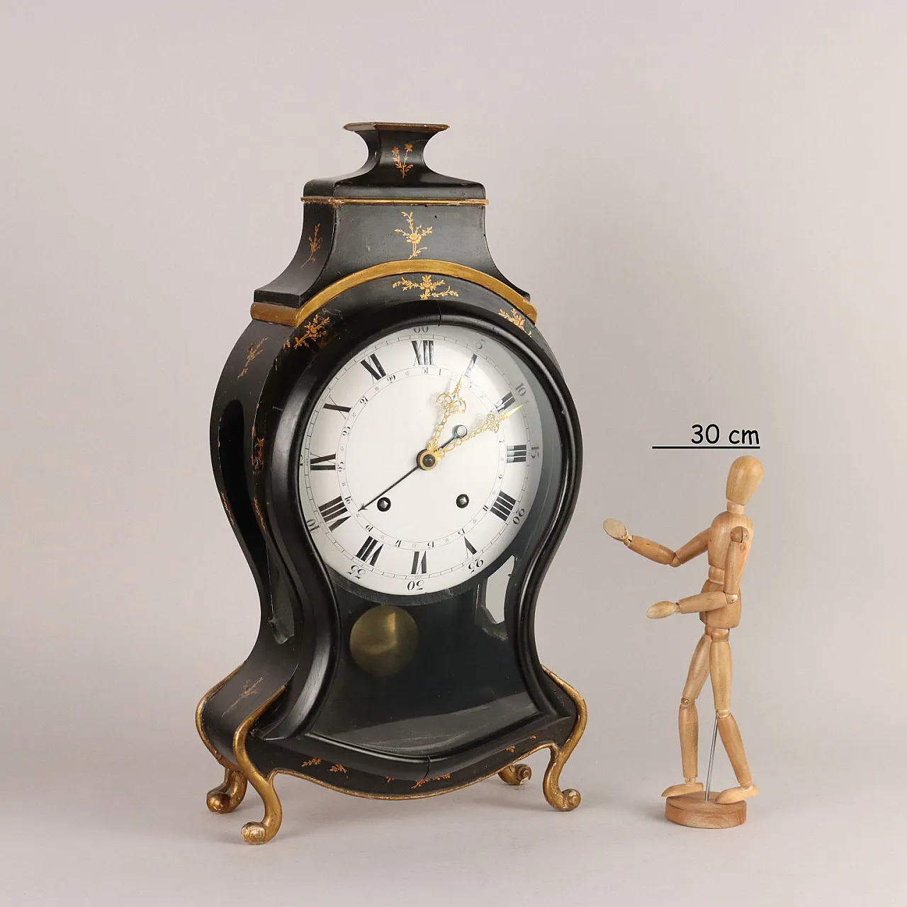 Orologio a pendola Neuchateloise  in legno ebanizzato, '800 2