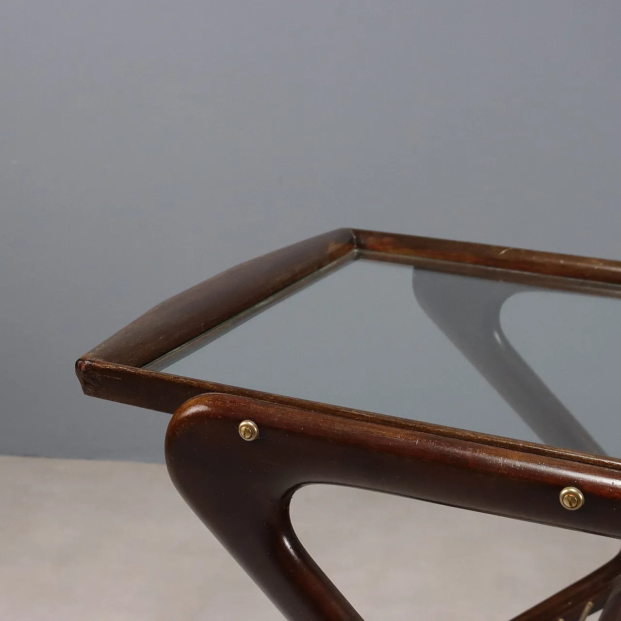 Carrello da cucina in faggio tinto, piano in vetro e ruote, '900 3