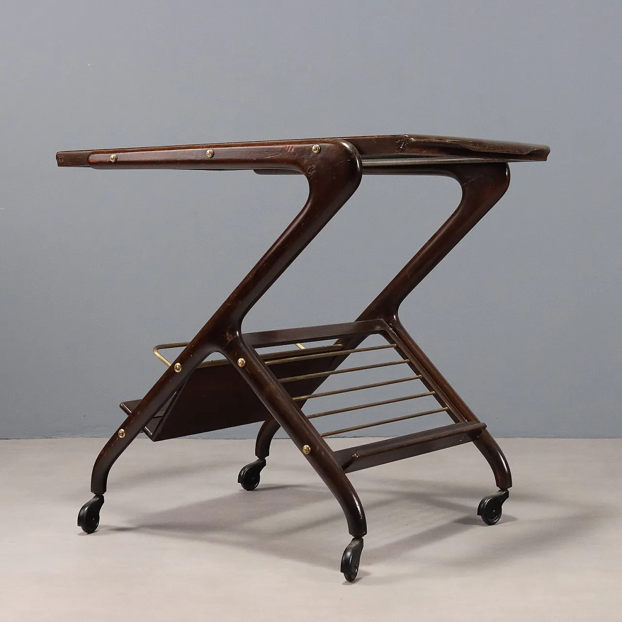 Carrello da cucina in faggio tinto, piano in vetro e ruote, '900 9