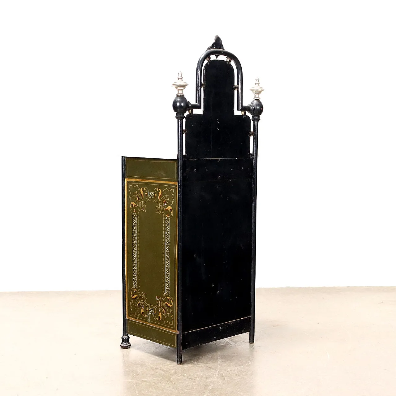 Comodino Umbertino in metallo, marmo e peltro, fine '800 8