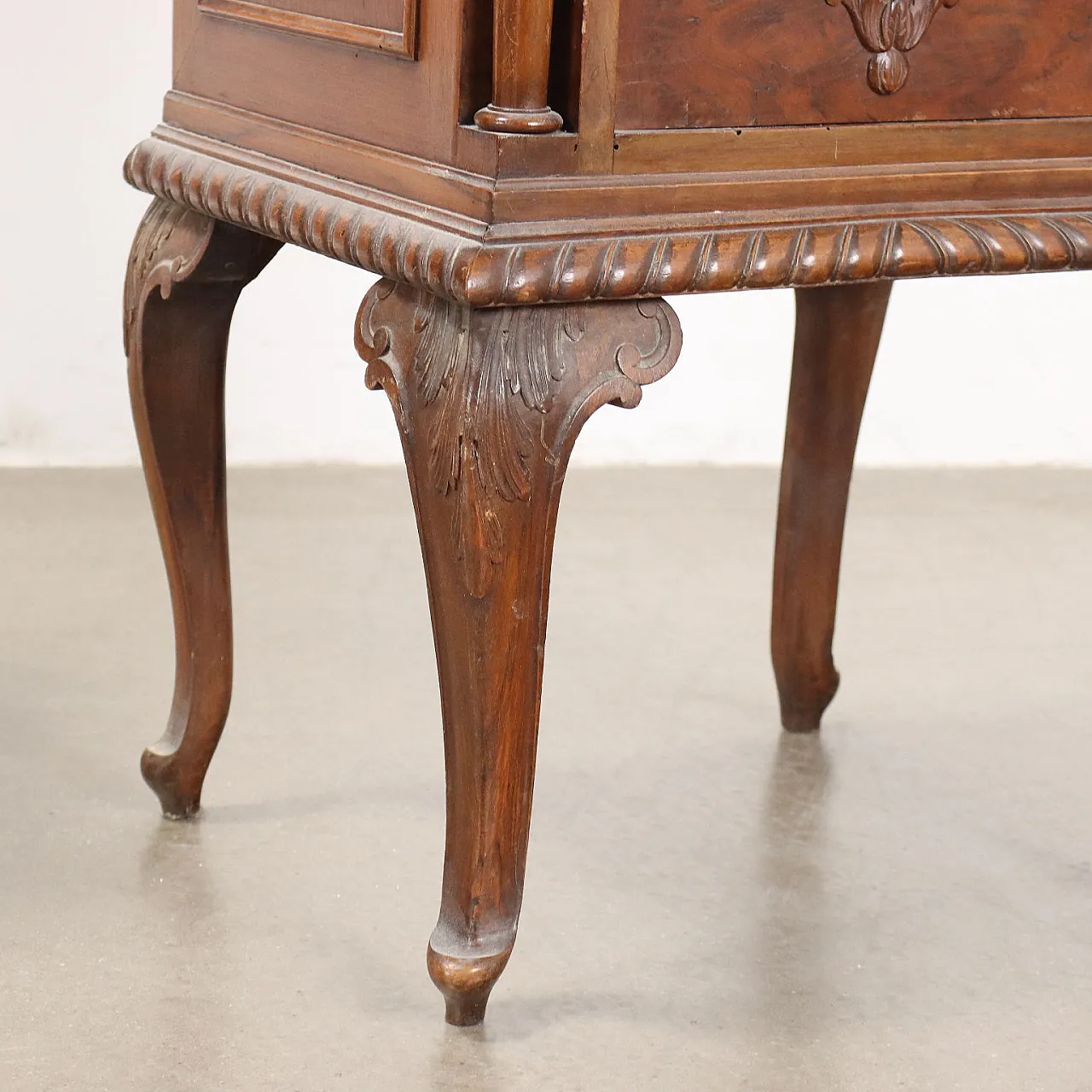 Coppia di comodini Chippendale in legno, '900 8