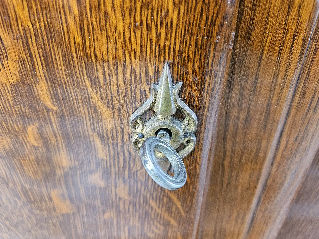 Credenza Art Decò in quercia con ripiano in marmo, anni '50 11