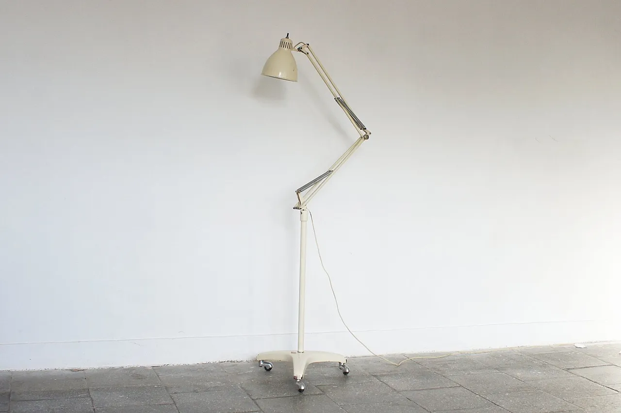 Medical loft lamp by LANZONI Bologna, 1960s 2
