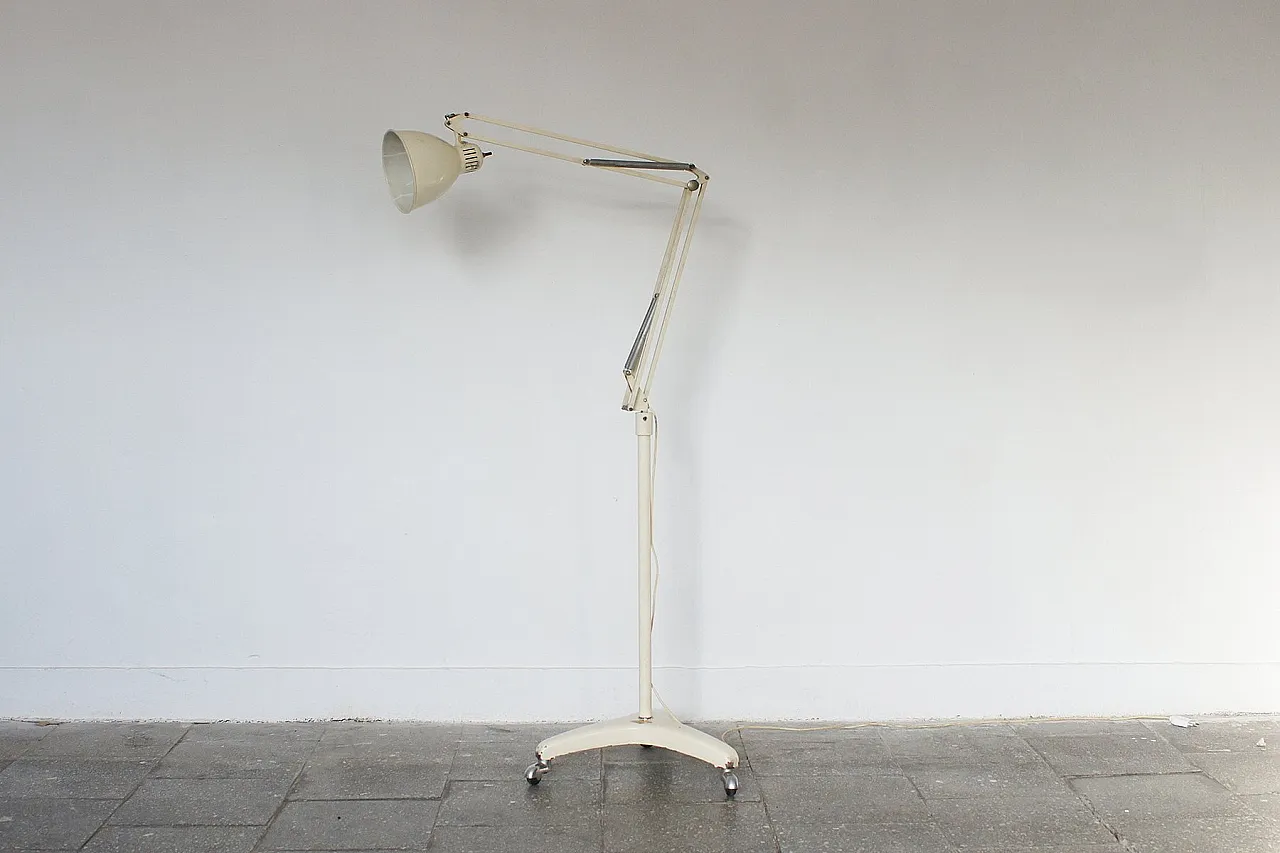 Medical loft lamp by LANZONI Bologna, 1960s 3