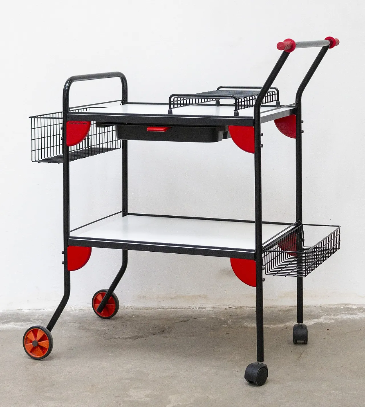 Carrello in metallo laccato Casamania by Frezza, anni '80 4
