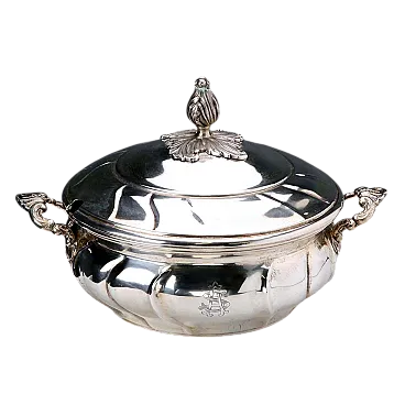 Ciotola per legumi in argento 830 sbalzato, scanalato e cesellato,'900