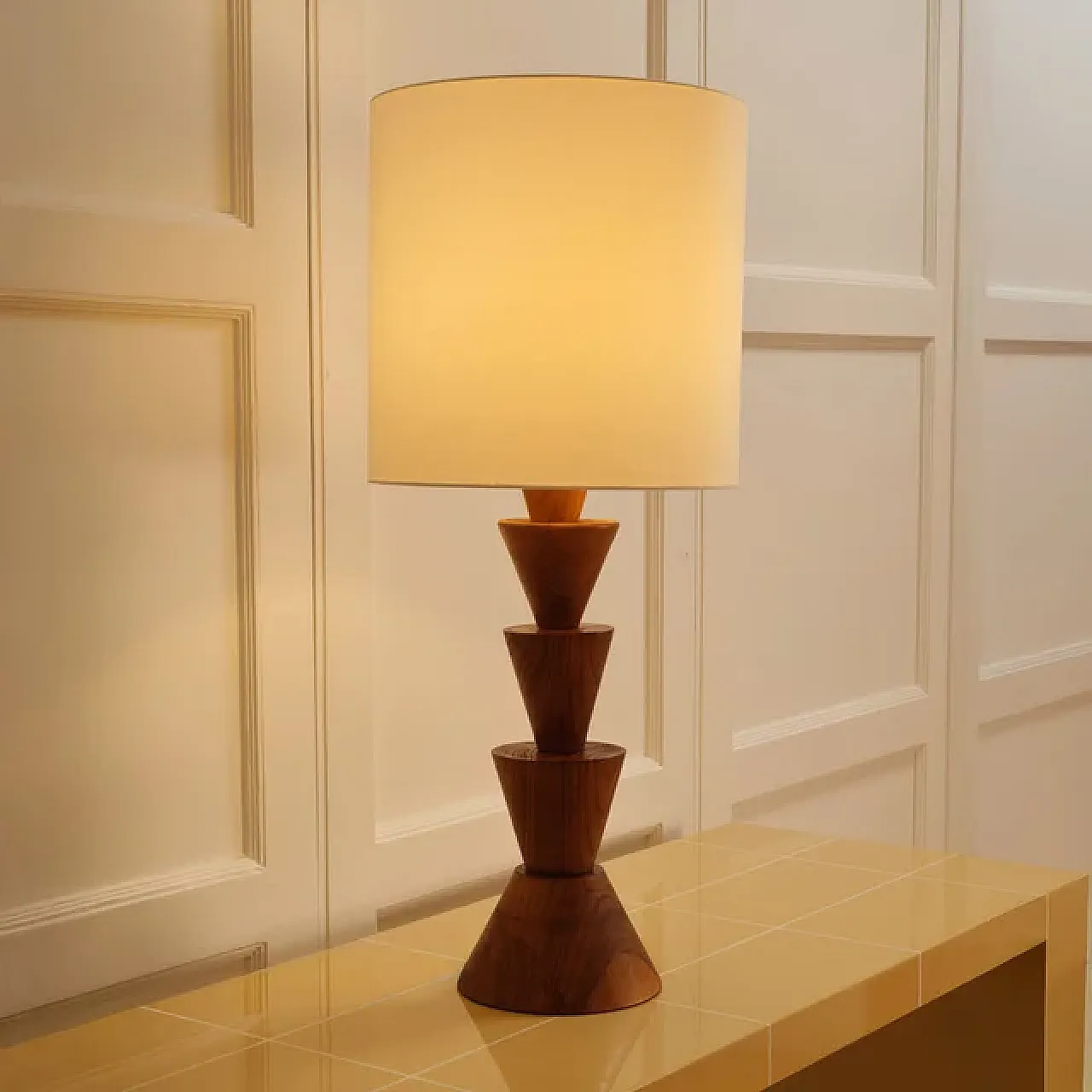 Lampada grafica in legno, anni '70 2