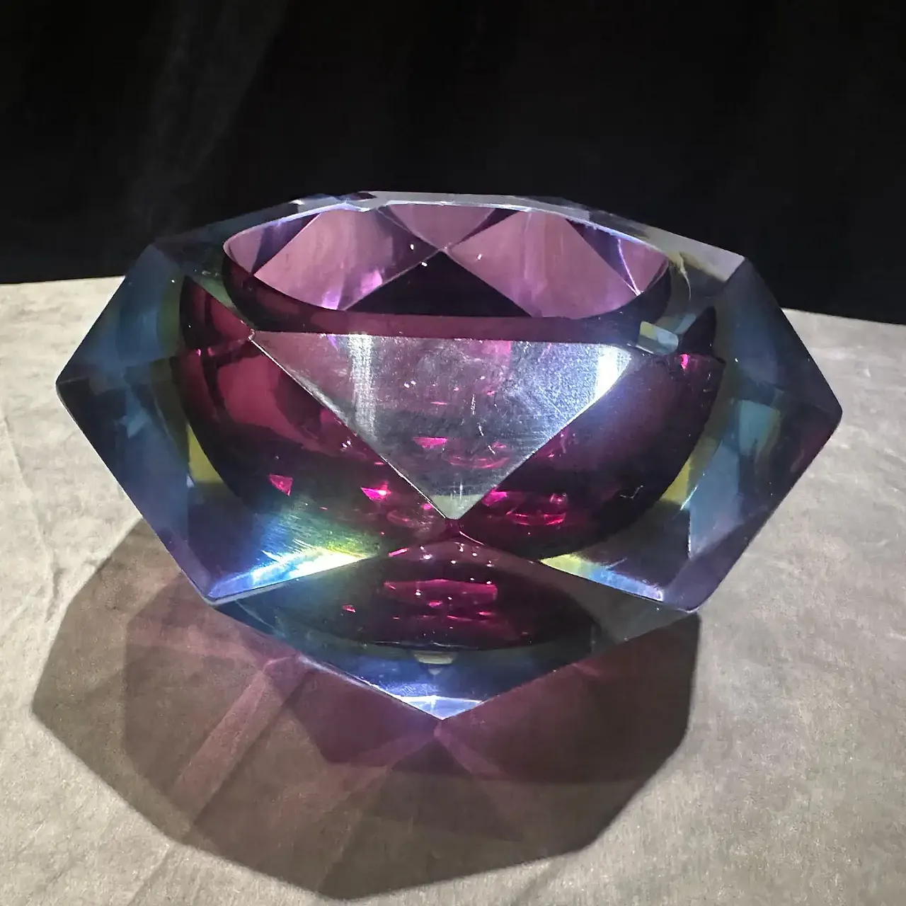 Faceted Murano glass ashtray by Seguso, 1970s 2