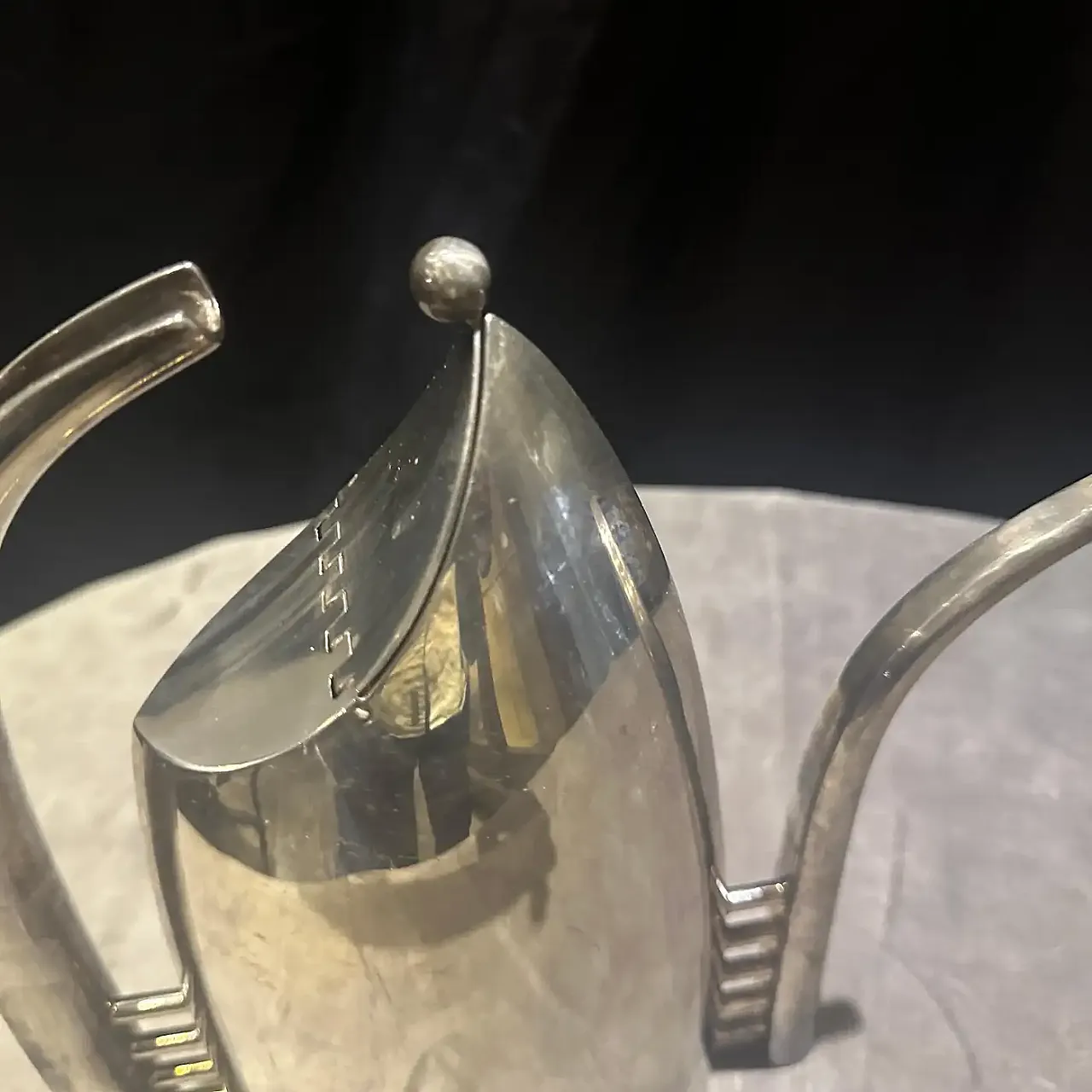Silver plated Fenice coffee pot by Lino Sabattini, 1980s 4
