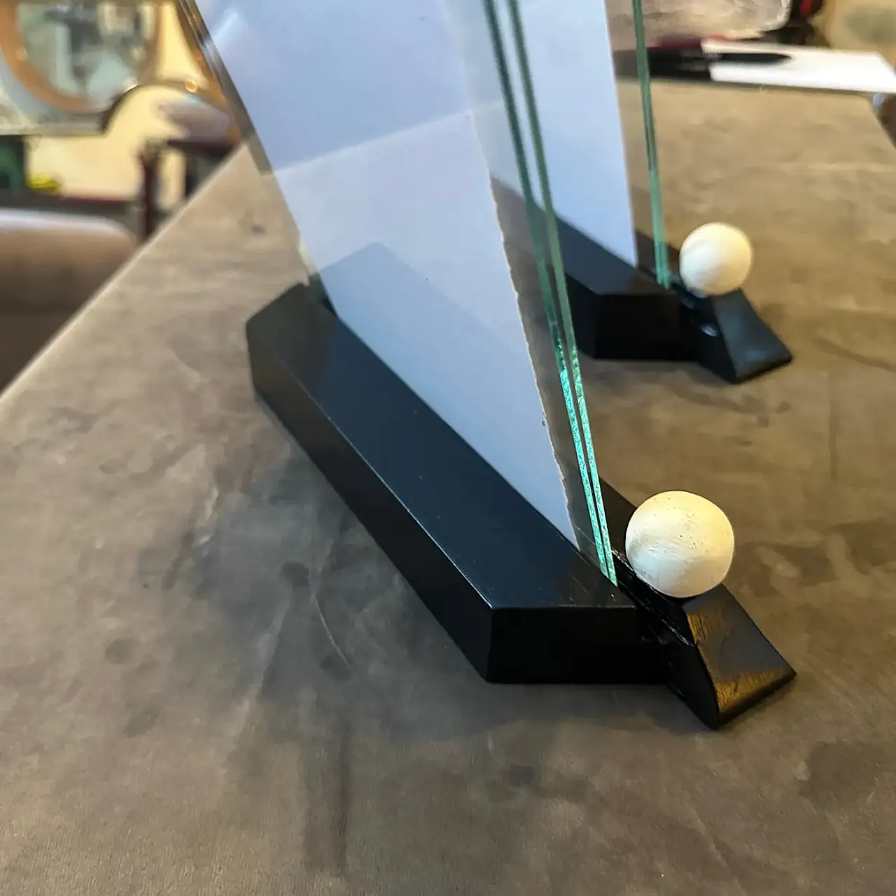 Pair of Art Deco frames in wood and lacquered glass, 1930s 12