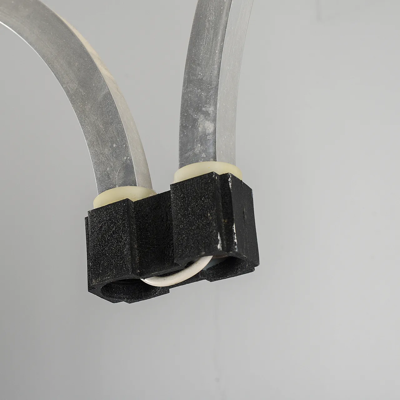 Reggiani Space Age style arch lamp, late 20th century 3