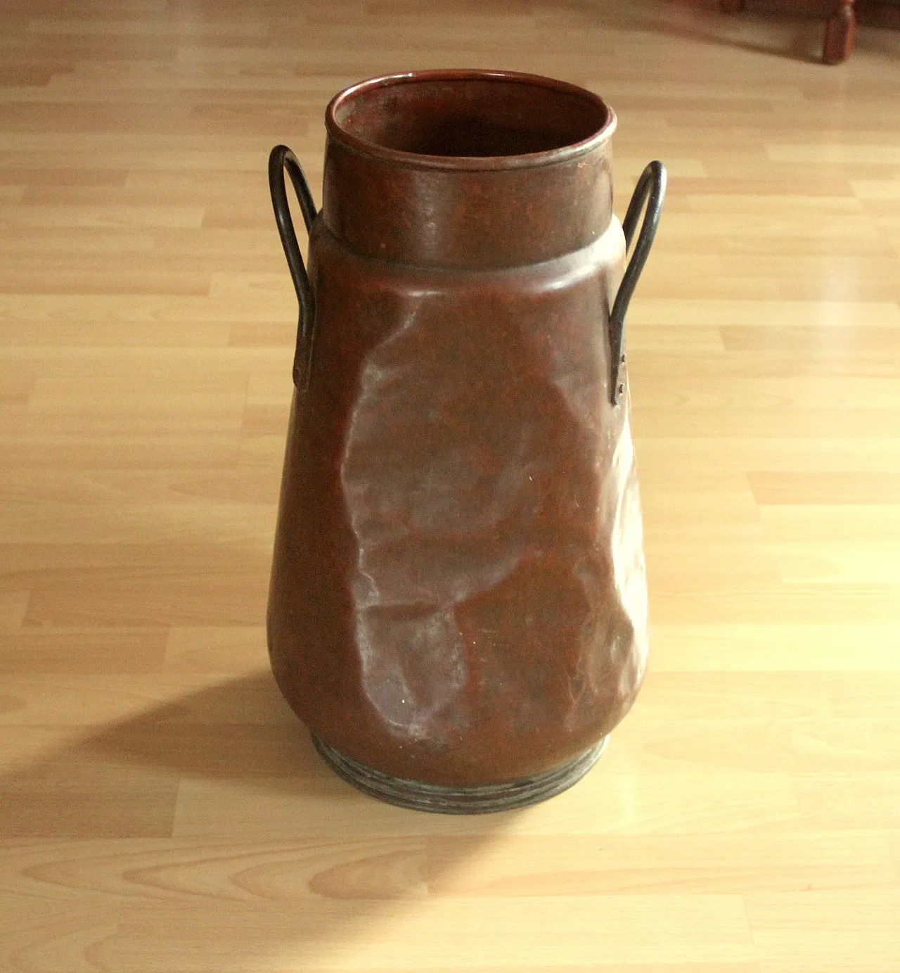 Hammered copper umbrella stand with metal handles, 70s 2