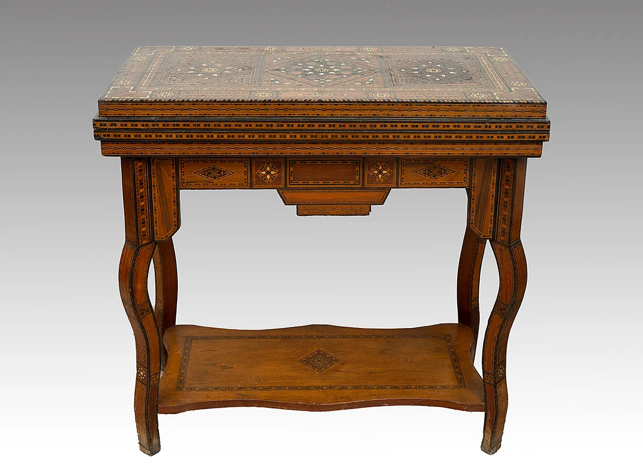 Tavolo da gioco in legno policromo con inserti in madreperla, '800 1