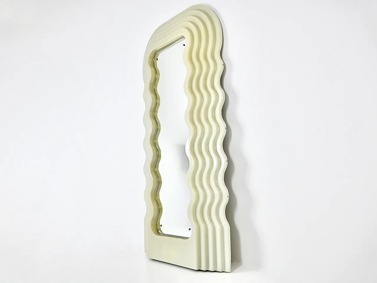 Specchio "Ultrafragola" di Ettore Sottsass per Poltronova, anni '70, 1a Ed. 6